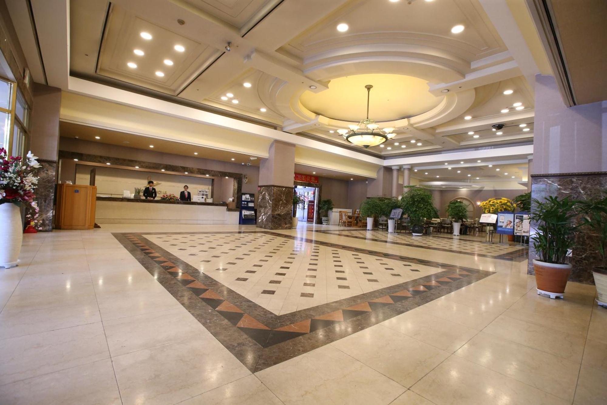 Legend Hotel Daejeon Exterior foto