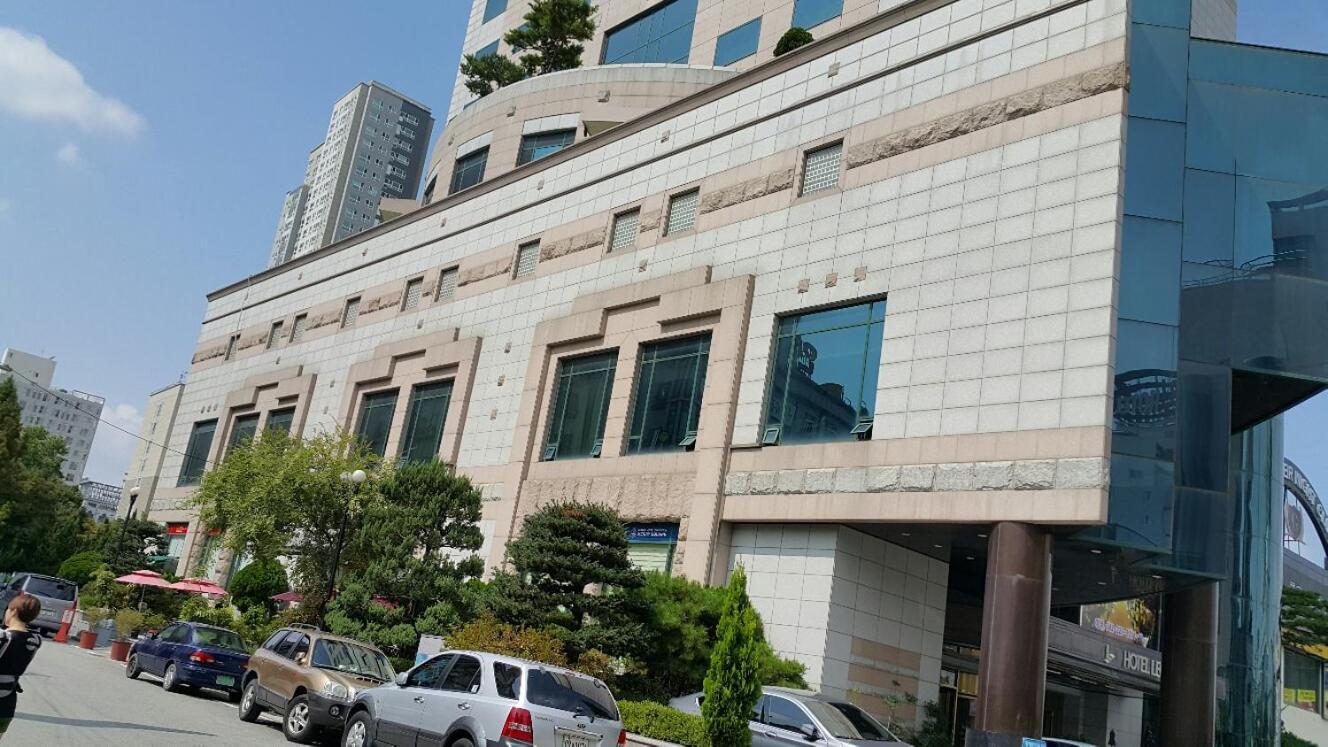 Legend Hotel Daejeon Exterior foto